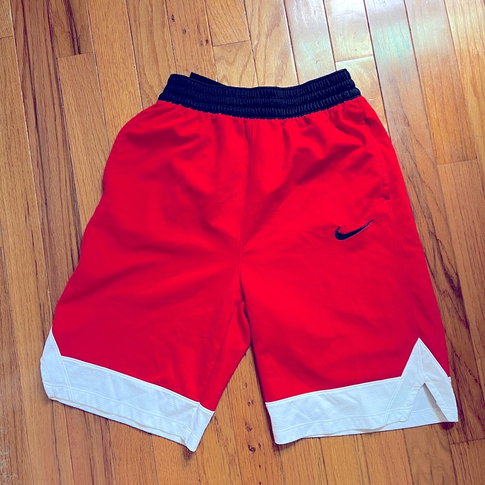 Nike Red Black White Athletic Basketball Mesh Shorts with Pockets Boy’s XL 18/20